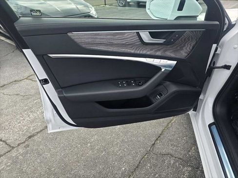 Used 2024 Audi A6 2.0T Premium w/ Convenience Package image 22