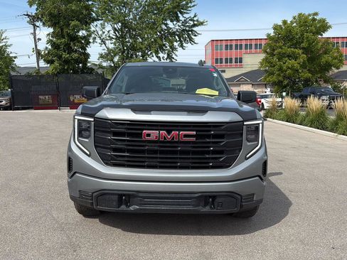 Used 2024 GMC Sierra 1500 Pro w/ Graphite Edition AWD/4WD image 8