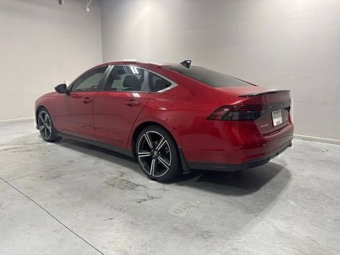 Used 2023 Honda Accord Sport image 8