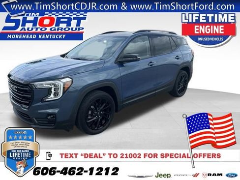Used 2024 GMC Terrain SLT w/ Tech Package AWD/4WD image 1