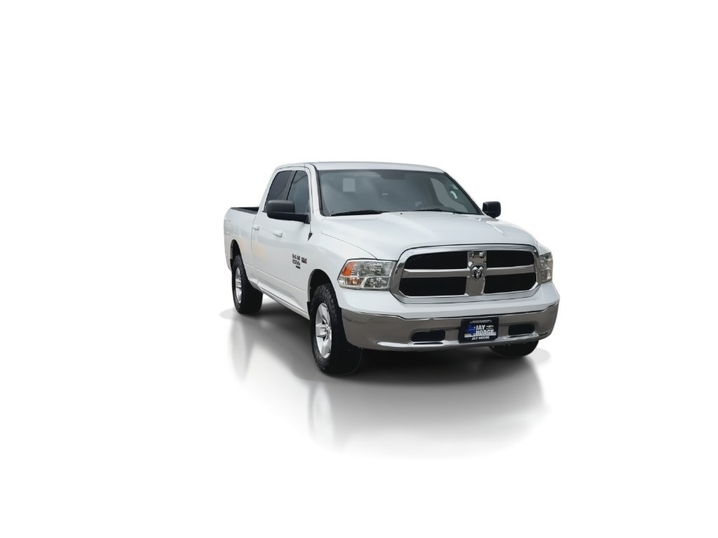 Used 2020 RAM 1500 Classic SLT RWD image 3