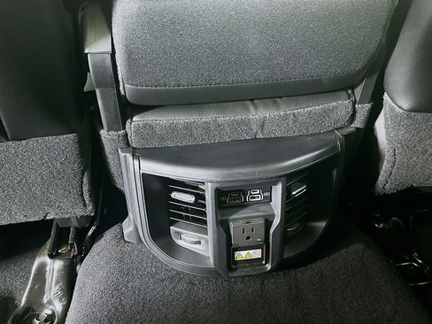 Used 2024 RAM 2500 Laramie w/ Safety Group image 28