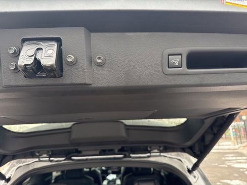 New 2026 Toyota Sienna XSE image 31