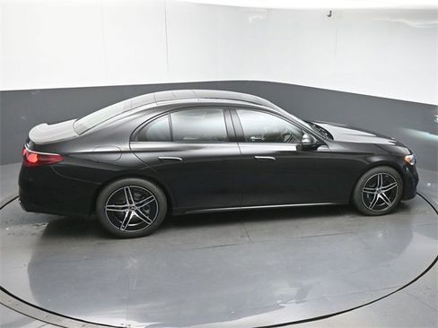 New 2026 Mercedes-Benz E 450 4MATIC Sedan image 48
