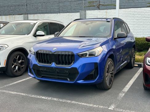 Used 2023 BMW X1 xDrive28i w/ M Sport Package AWD/4WD image 2