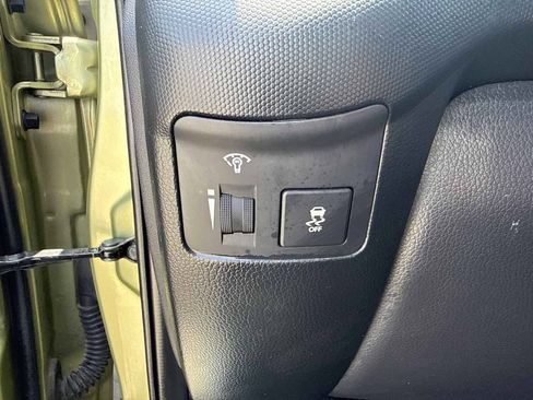 Used 2013 Kia Soul FWD image 25
