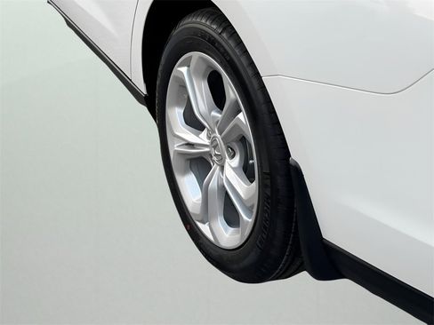 New 2025 Honda Accord LX image 8