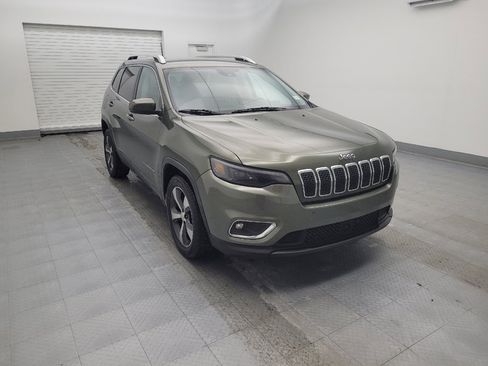 Used 2019 Jeep Cherokee Limited w/ Technology Group image 13
