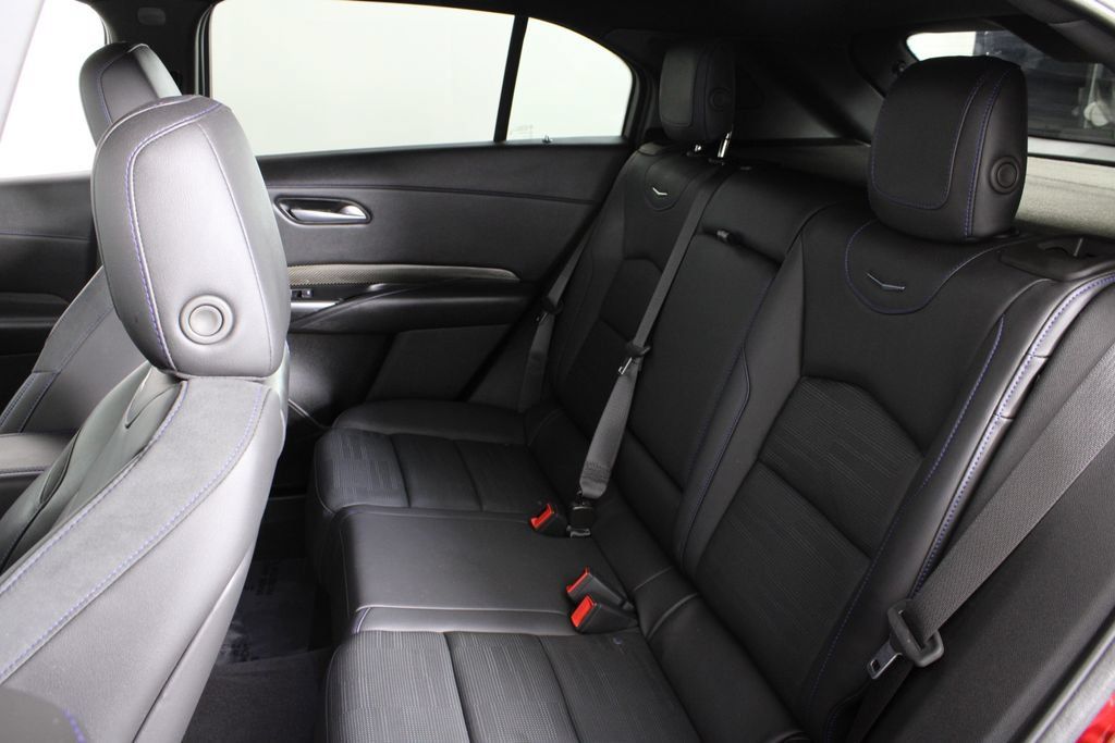 Used 2025 Cadillac XT4 Sport FWD image 20