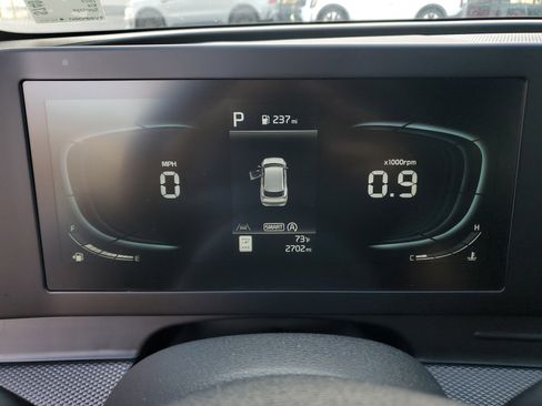 Certified 2025 Kia Sportage LX image 31