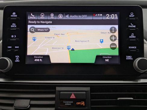 Used 2018 Honda Accord Touring image 12