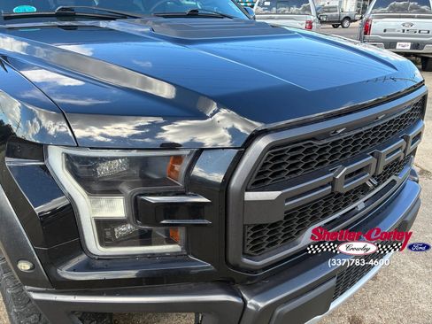 Used 2018 Ford F150 Raptor w/ Equipment Group 802A Luxury AWD/4WD image 2