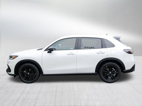 Used 2027 Honda HR-V Sport image 4
