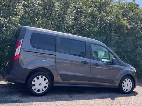 Used 2022 Ford Transit Connect XL FWD image 8