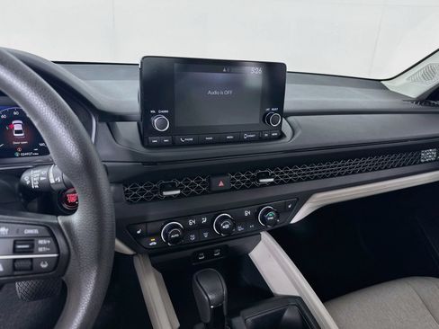 Used 2023 Honda Accord EX image 15