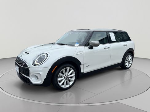 Used 2024 MINI Cooper Clubman S AWD/4WD image 1