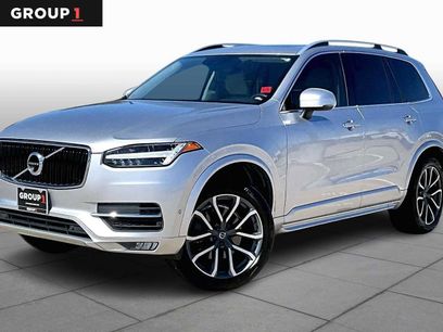 Used 2018 Volvo XC90 T6 Momentum w/ Convenience Package