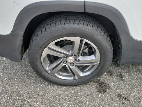 Used 2019 GMC Terrain SLT FWD image 40