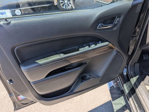 Used 2018 GMC Canyon Denali AWD/4WD image 11