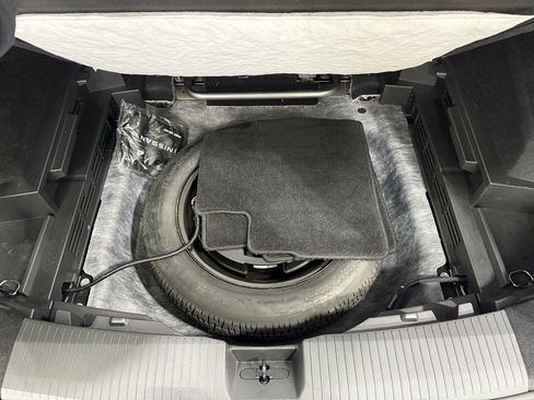 Used 2022 Nissan Rogue SV image 49