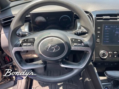 Used 2022 Hyundai Santa Cruz SEL w/ Activity Package FWD image 7