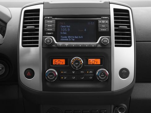 Used 2016 Nissan Frontier SV AWD/4WD image 13