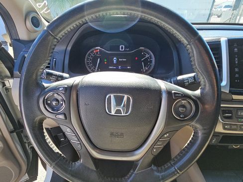 Used 2017 Honda Pilot EX-L image 10