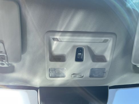 New 2025 Ford Maverick Lariat w/ Black Appearance Package image 31