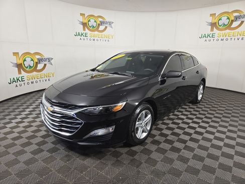 Used 2023 Chevrolet Malibu LS FWD image 3
