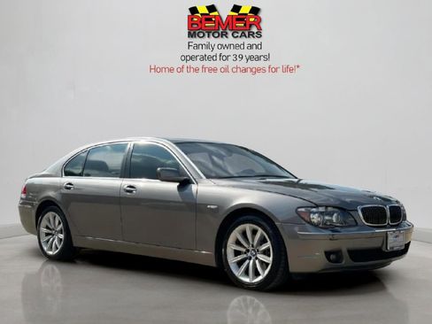 Used 2008 BMW 750Li image 7