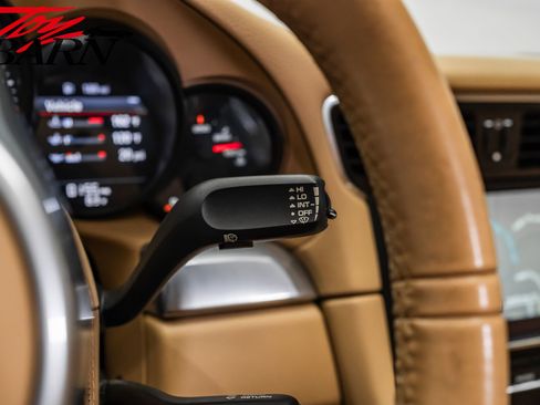 Used 2015 Porsche 911 Carrera S image 40