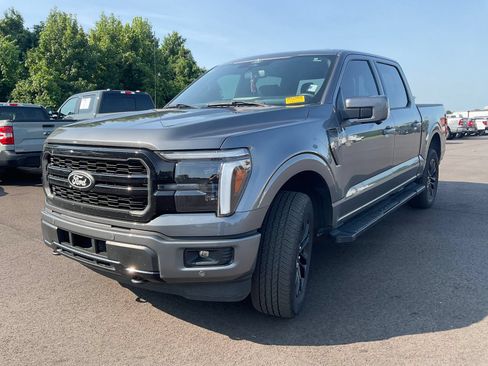 Used 2025 Ford F150 Lariat w/ Equipment Group 502A High AWD/4WD image 2