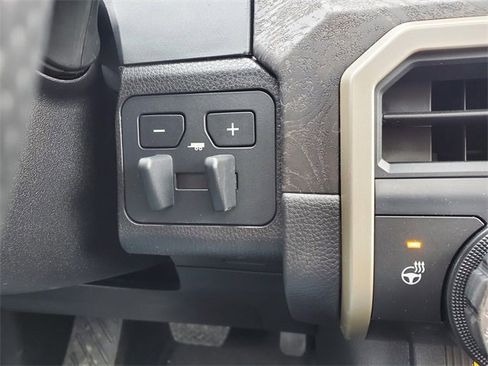 New 2026 Toyota Tacoma Limited image 27