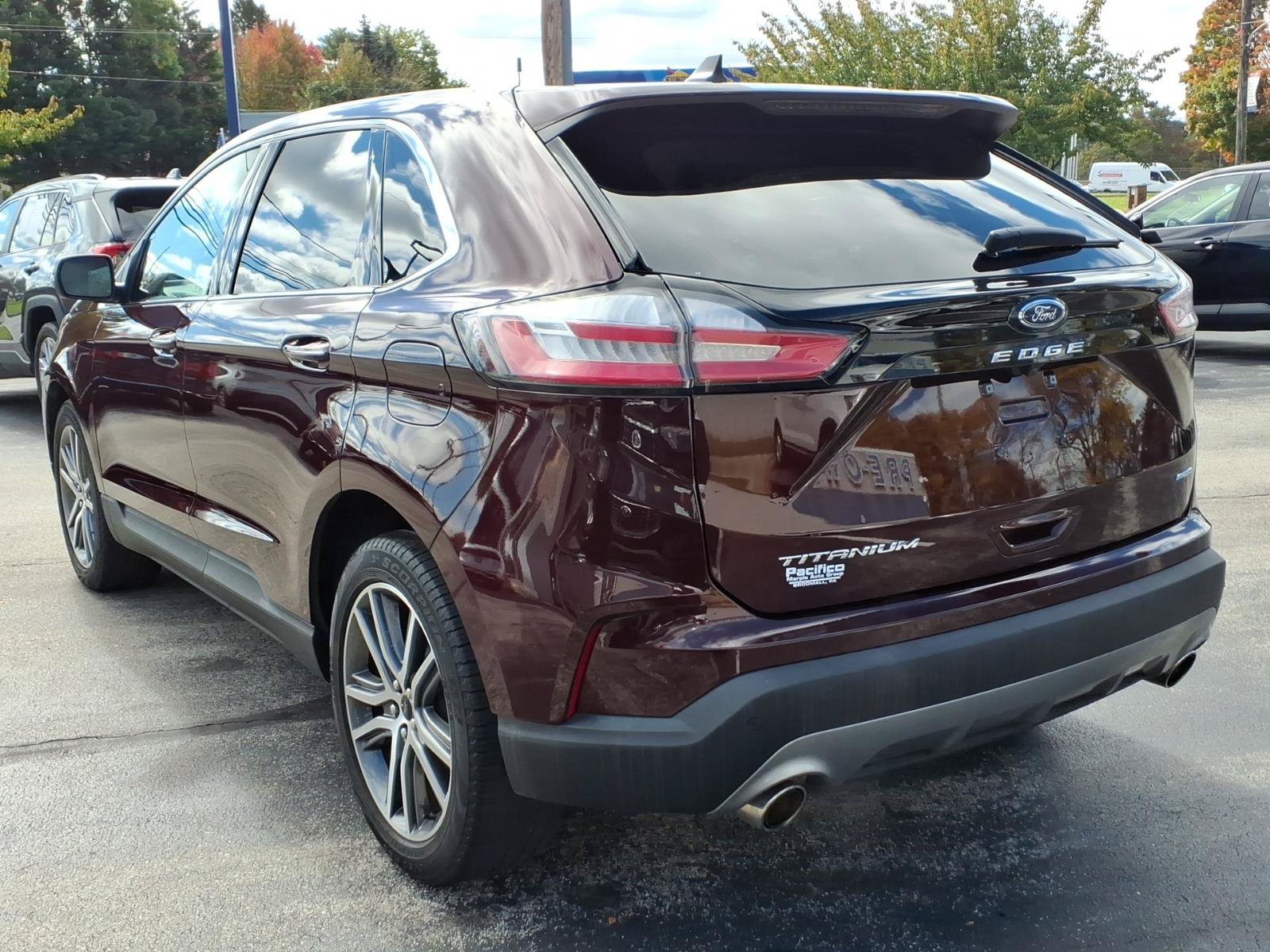 Certified 2024 Ford Edge Titanium w/ Equipment Group 301A AWD/4WD image 6