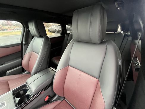 Certified 2025 Land Rover Range Rover Velar Dynamic HSE image 19