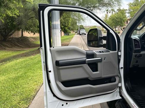 Used 2019 Ford F250 XLT w/ XLT Value Package AWD/4WD image 41