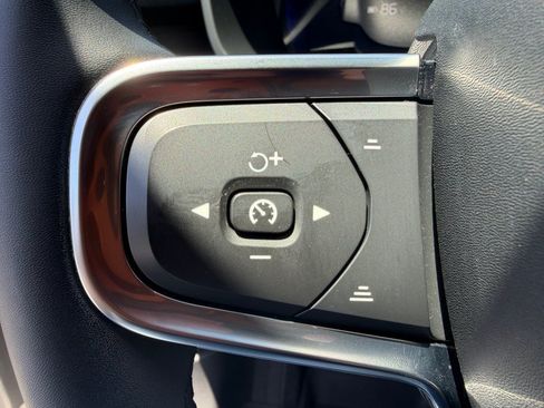 Used 2023 Volvo C40 P8 Recharge Plus w/ Protection Package Premier AWD/4WD image 13