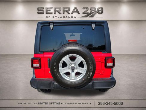 Used 2018 Jeep Wrangler Unlimited Sport S AWD/4WD image 6
