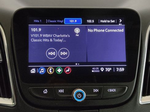Used 2021 Chevrolet Malibu LT FWD image 25