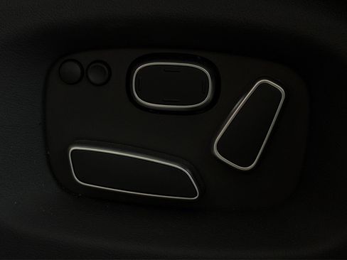 Used 2015 Land Rover Range Rover Autobiography AWD/4WD image 52