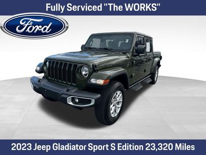 Used 2023 Jeep Gladiator Sport
