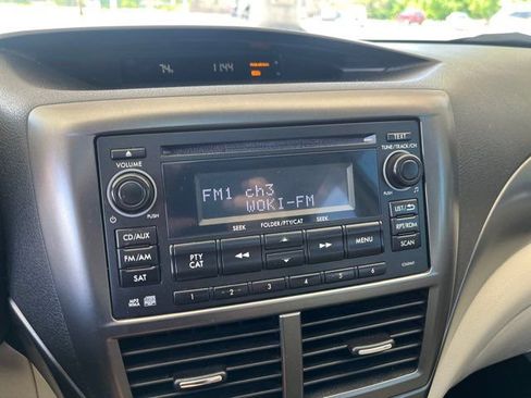 Used 2011 Subaru Impreza 2.5i Premium w/ PWR Moonroof Value Pkg image 18