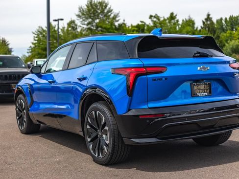 Used 2024 Chevrolet Blazer EV RS AWD/4WD image 10