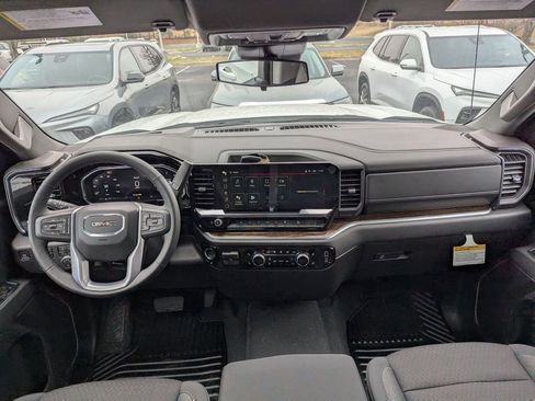New 2026 GMC Sierra 1500 SLE w/ X31 Off-Road Package AWD/4WD image 9