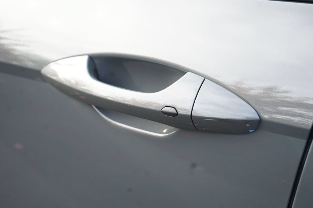 New 2027 Hyundai Kona SE AWD/4WD image 9