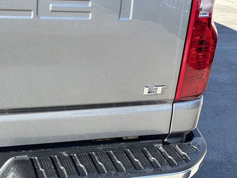 Used 2024 Chevrolet Silverado 2500 LT image 5