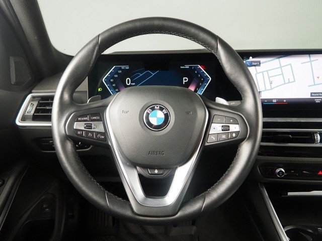 Used 2024 BMW 330i Sedan w/ Premium Package RWD image 18