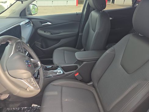 New 2026 Buick Encore GX Preferred w/ Comfort Package AWD/4WD image 15