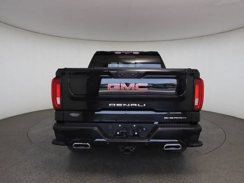 Used 2024 GMC Sierra 1500 Denali w/ Technology Package AWD/4WD image 15