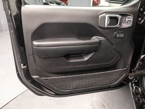 Used 2023 Jeep Wrangler Sport AWD/4WD image 29